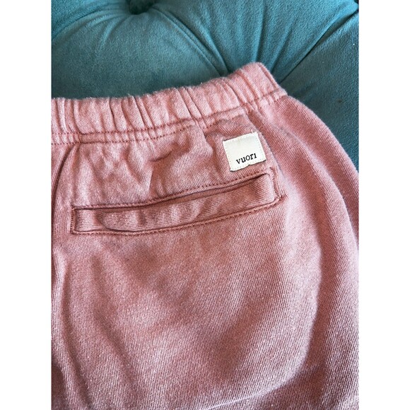 Vuori Sunnyside Shorts - Women’s Medium M - Picture 9 of 9